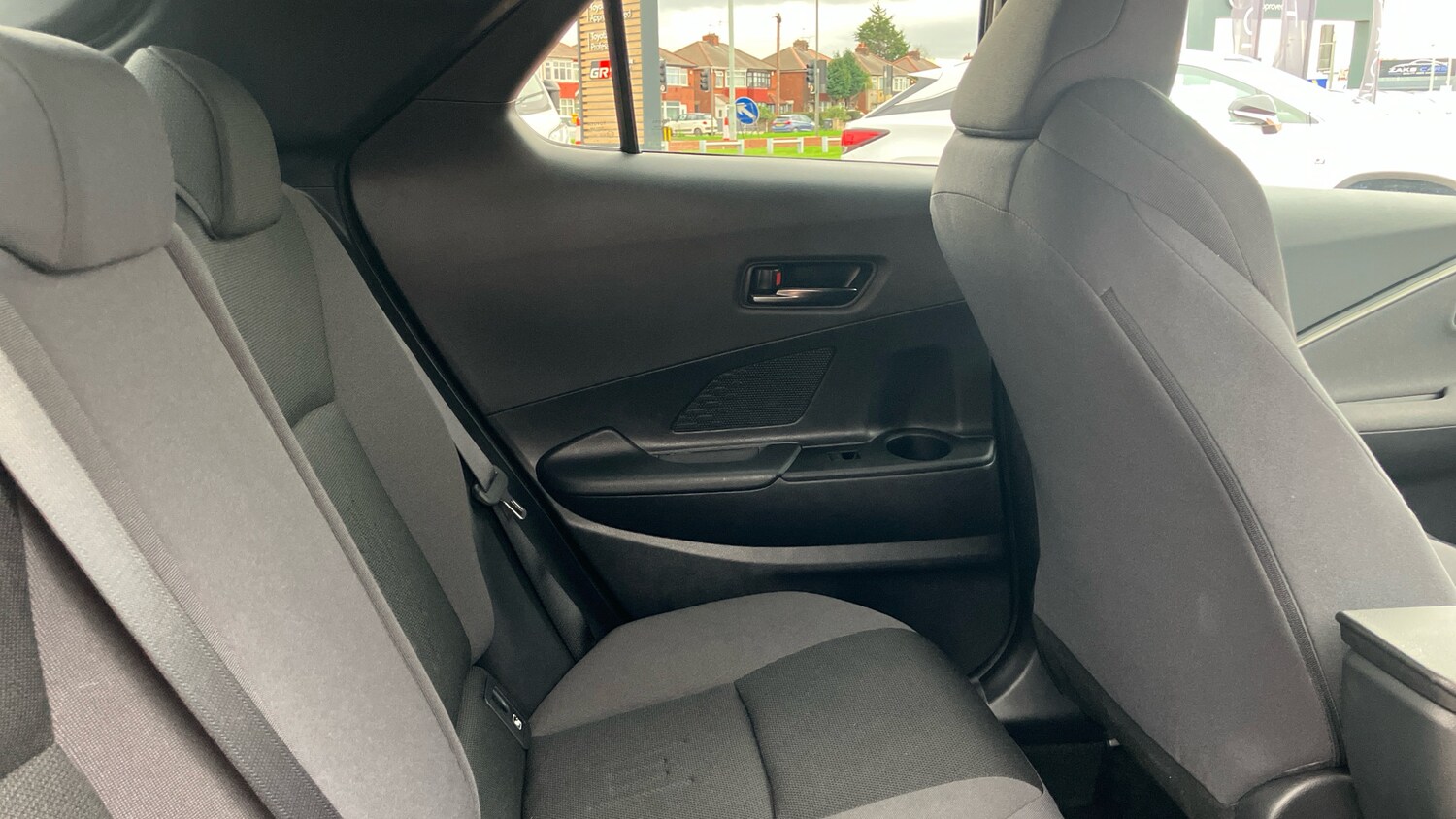 Used Toyota C-HR 2025 for sale - 76206568: Photo 12