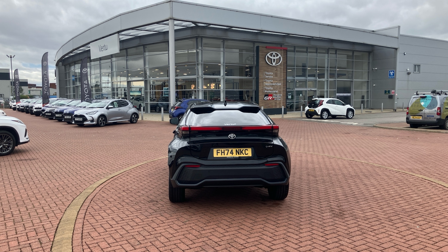 Used Toyota C-HR 2025 for sale - 76206568: Photo 32