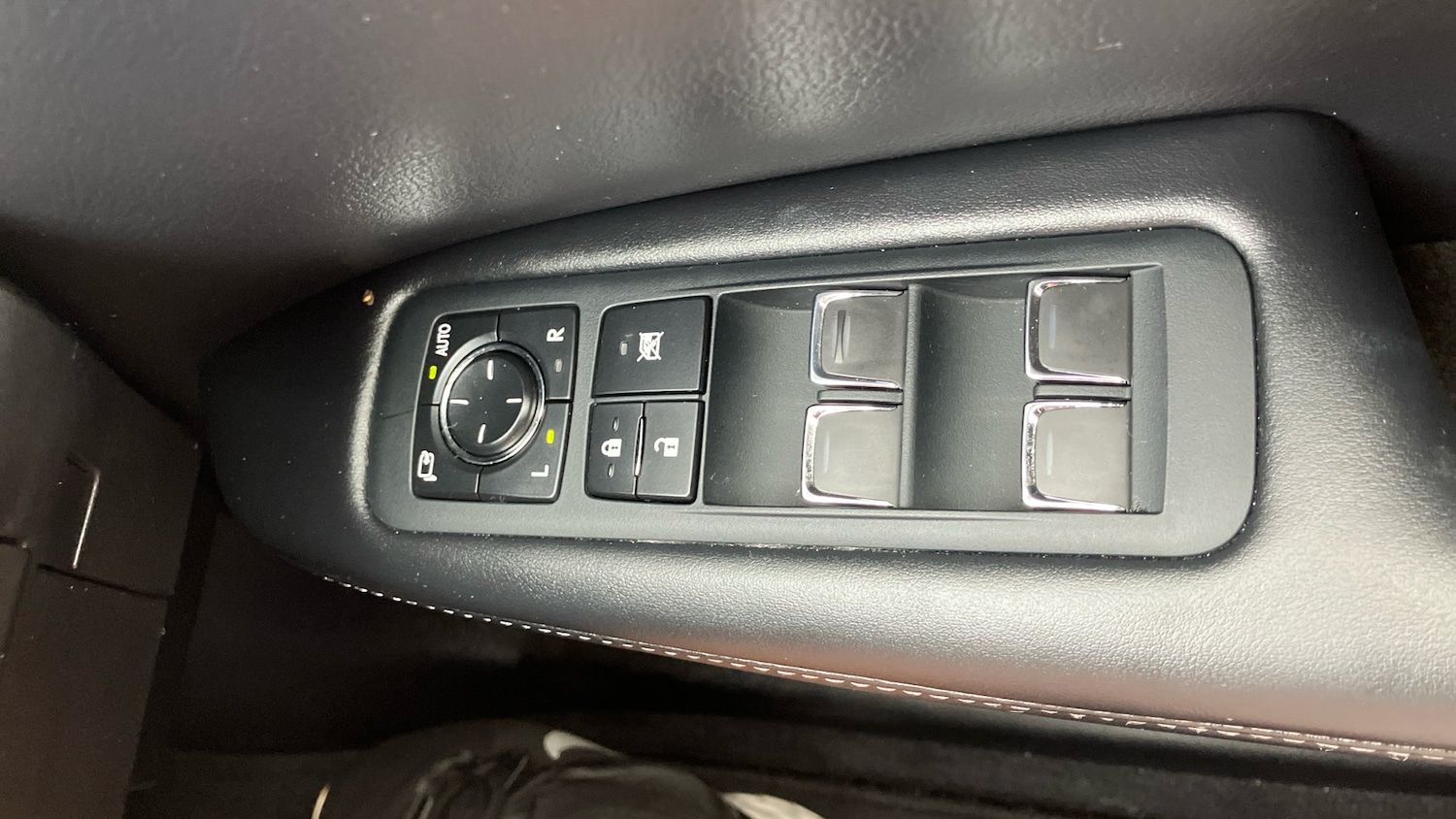 Vehicle 44