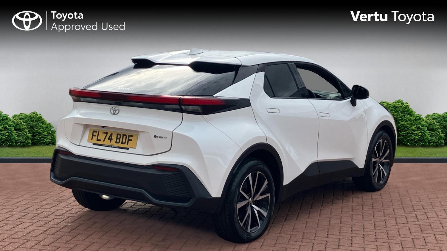 Used Toyota C-HR 2024 for sale - 76207696: Photo 2