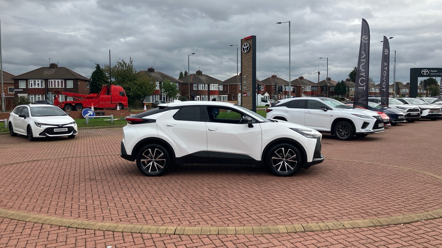 Used Toyota C-HR 2024 for sale - 76207696: Photo 28