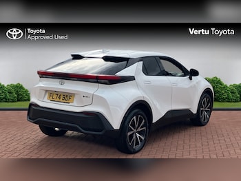 Used Toyota C-HR 2024 for sale - 76207696: Photo 2