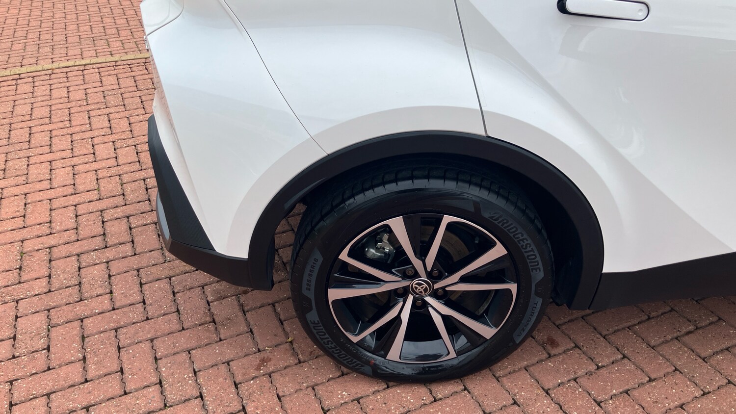 Used Toyota C-HR 2024 for sale - 76207696: Photo 37