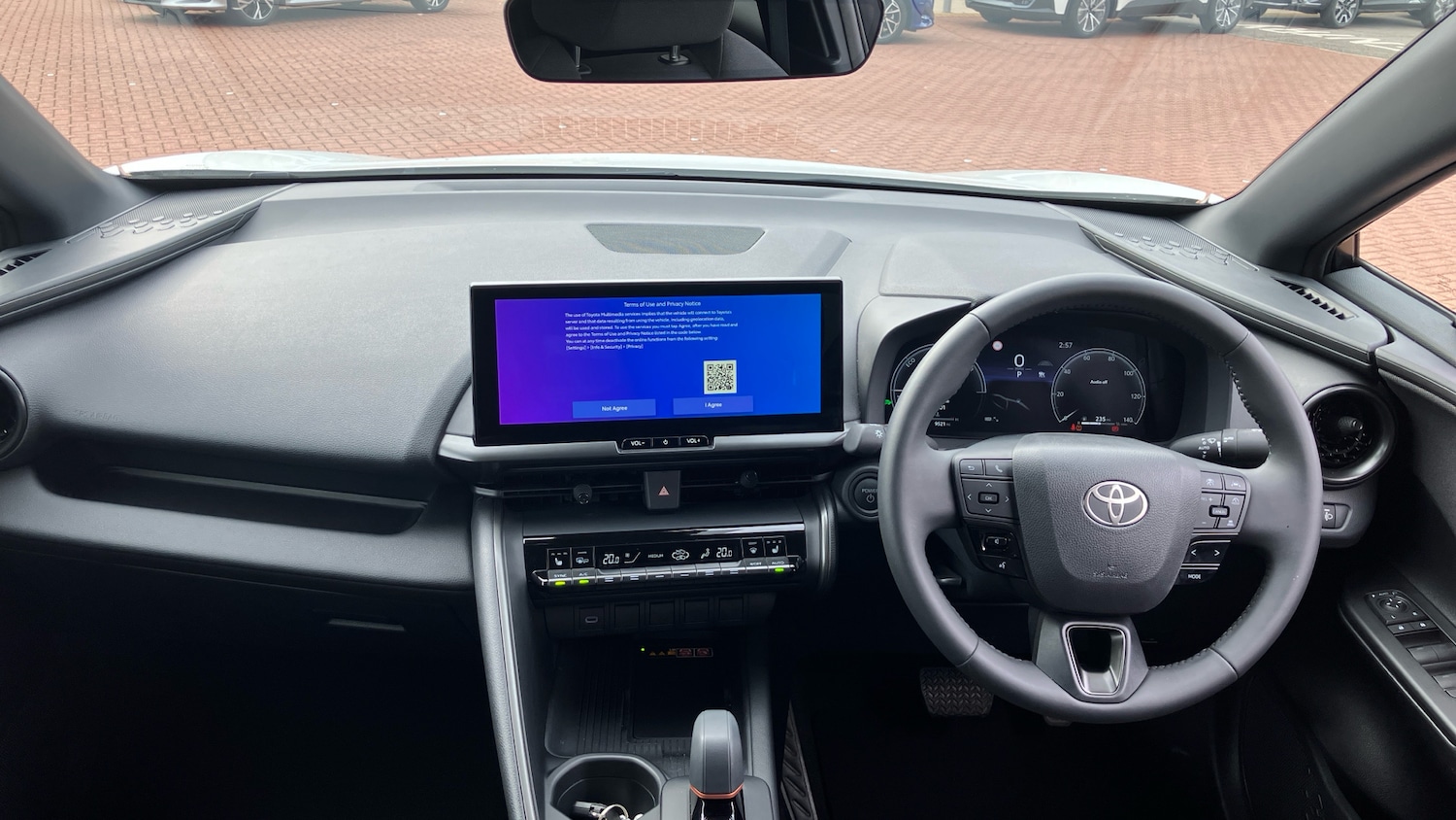 Used Toyota C-HR 2024 for sale - 76207696: Photo 5