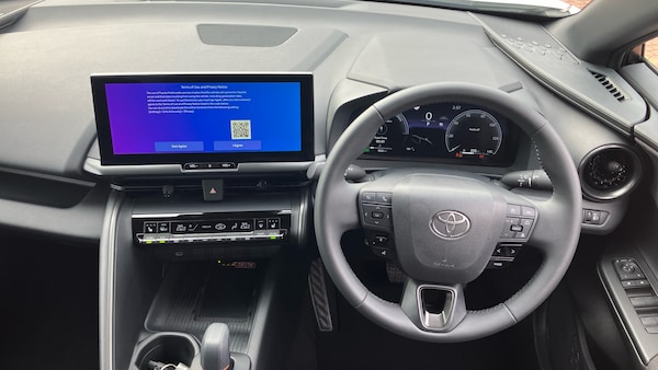 Used Toyota C-HR 2024 for sale - 76207696: Photo 6