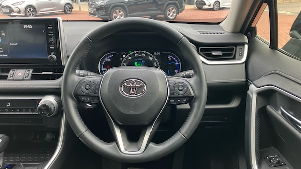 Used Toyota RAV4 2022 for sale - 76230811: Photo 8