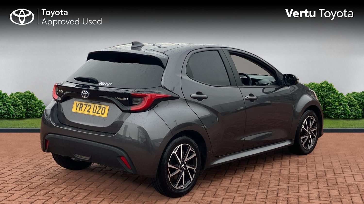Used Toyota Yaris 2022 for sale - 76129327: Photo 2