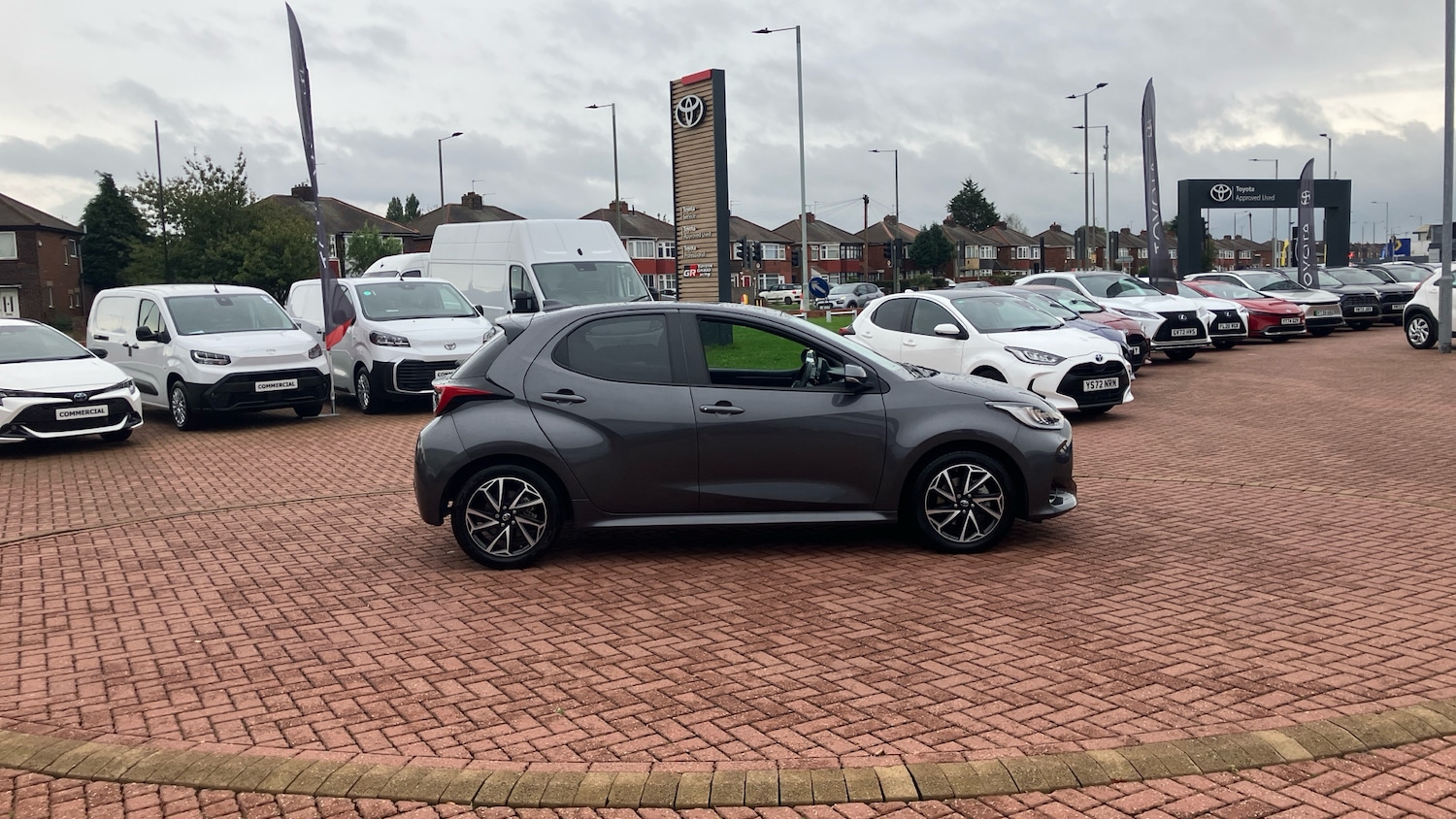 Used Toyota Yaris 2022 for sale - 76129327: Photo 28
