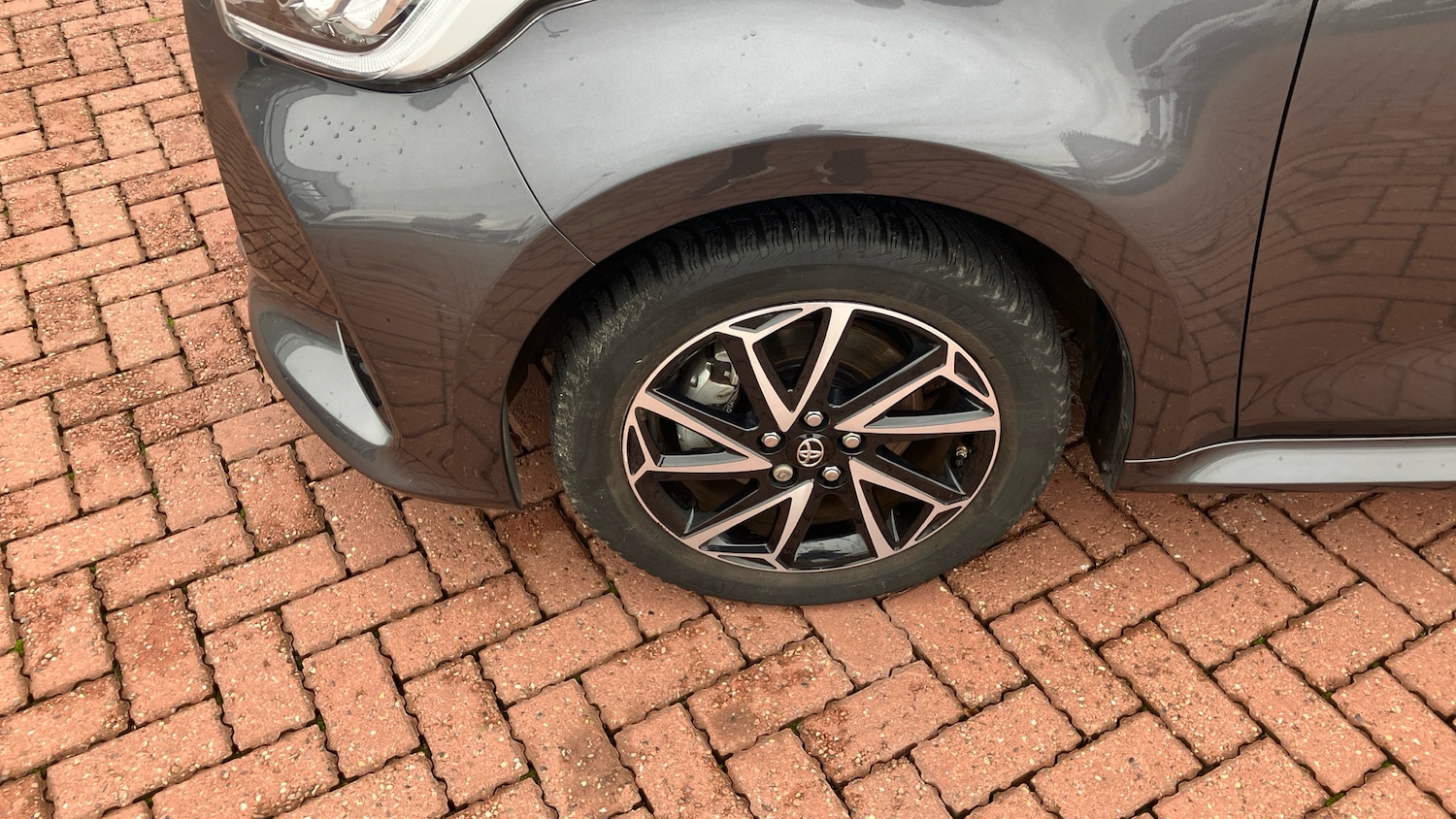 Used Toyota Yaris 2022 for sale - 76129327: Photo 34