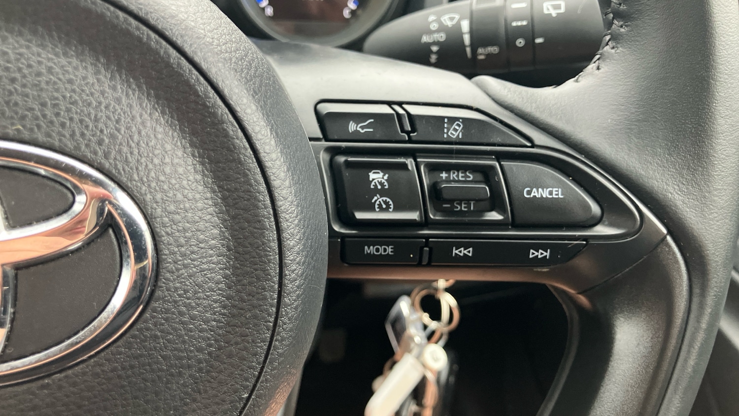 Used Toyota Yaris 2022 for sale - 76129327: Photo 36