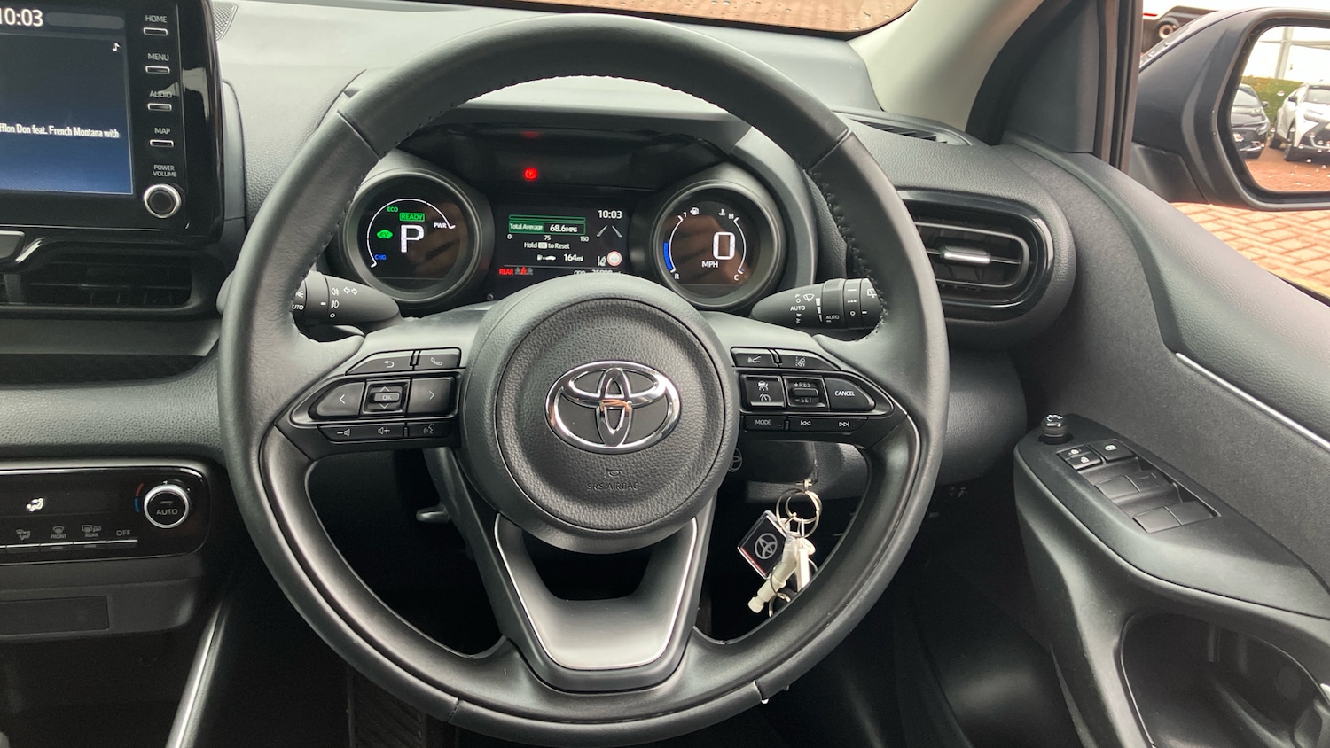 Used Toyota Yaris 2022 for sale - 76129327: Photo 8