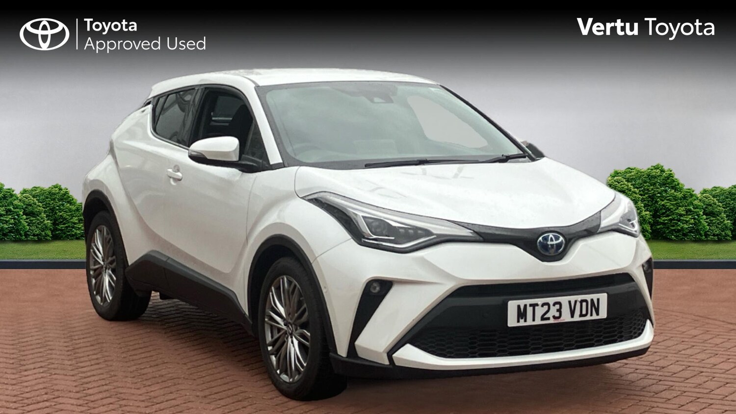 Used Toyota C-HR 2023 for sale - 76859655: Photo 1