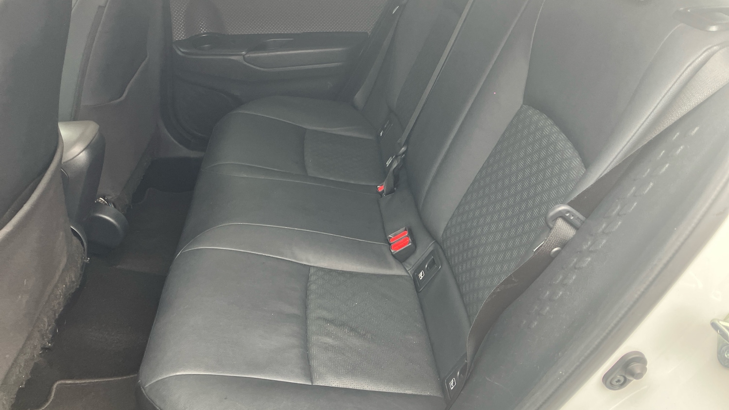 Used Toyota C-HR 2023 for sale - 76859655: Photo 13