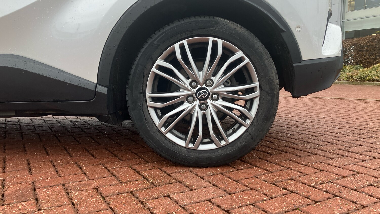 Used Toyota C-HR 2023 for sale - 76859655: Photo 18