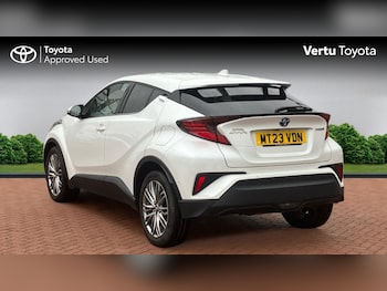 Used Toyota C-HR 2023 for sale - 76859655: Photo