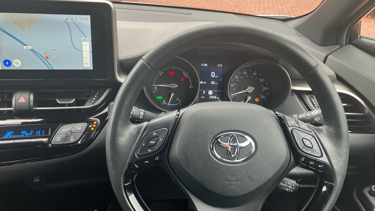 Used Toyota C-HR 2023 for sale - 76859655: Photo 8