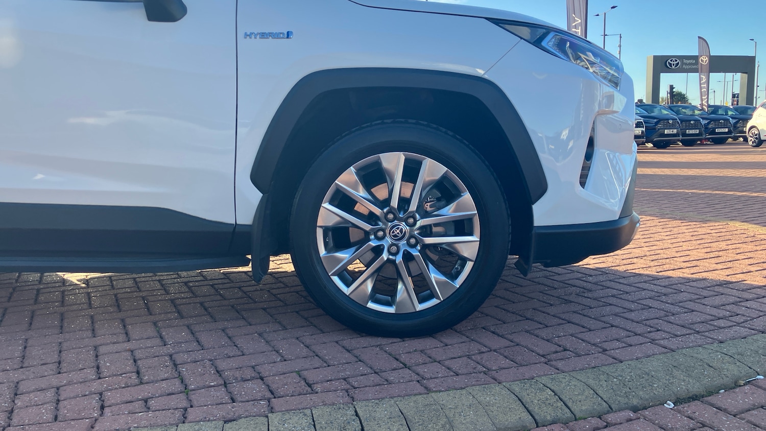 Used Toyota RAV4 2021 for sale - 76391666: Photo 18