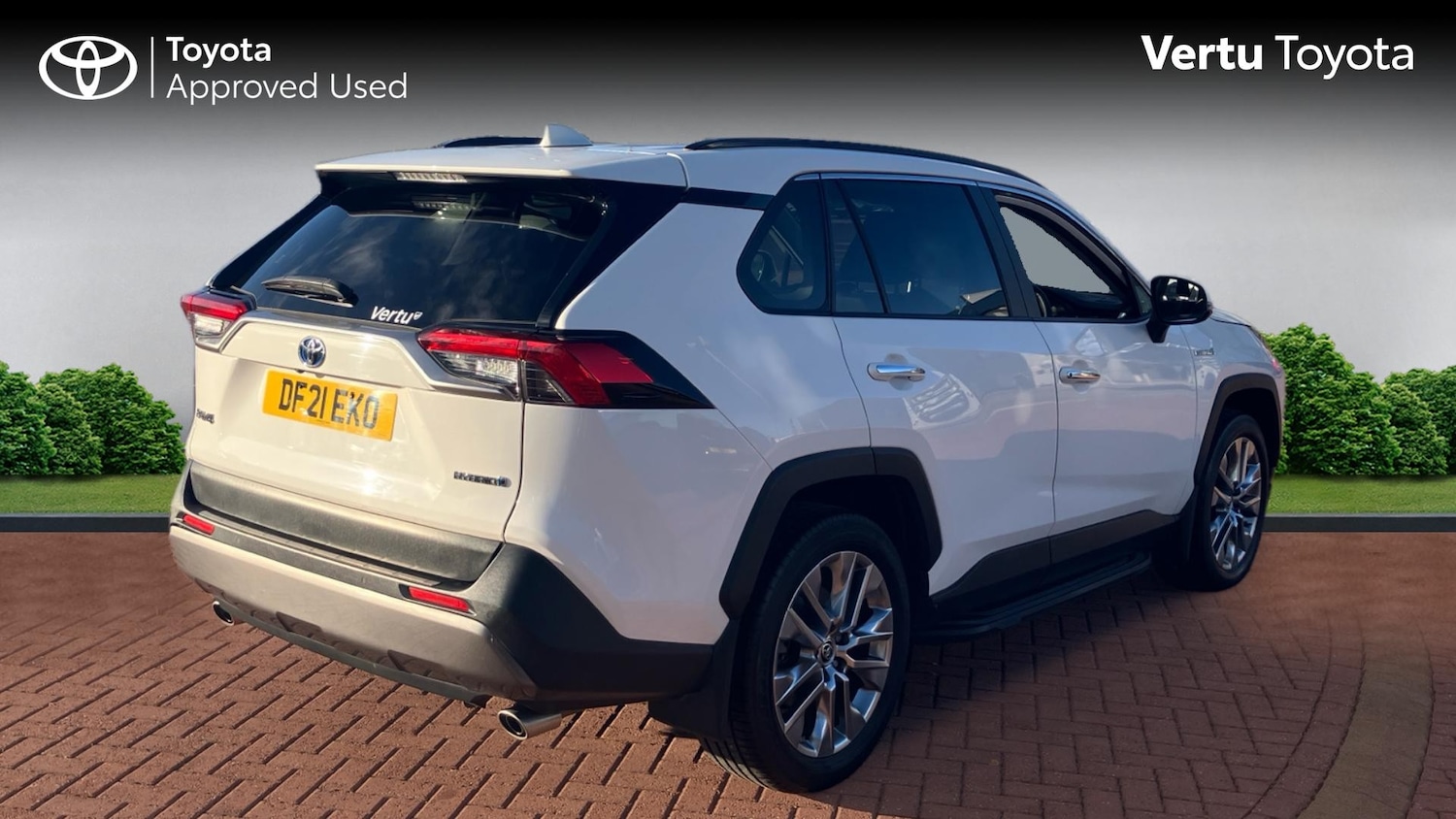 Used Toyota RAV4 2021 for sale - 76391666: Photo 2