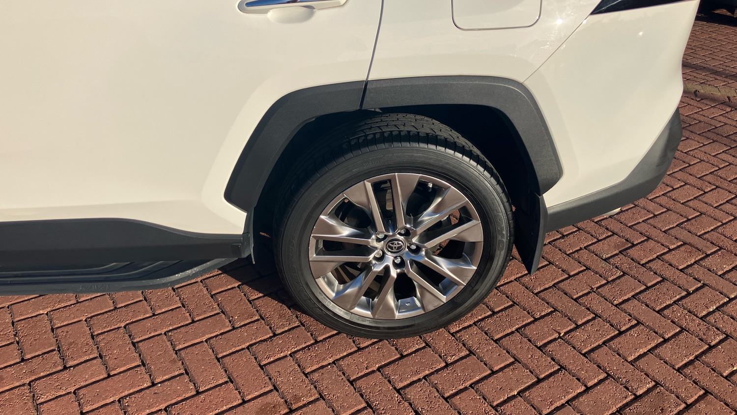 Used Toyota RAV4 2021 for sale - 76391666: Photo 33