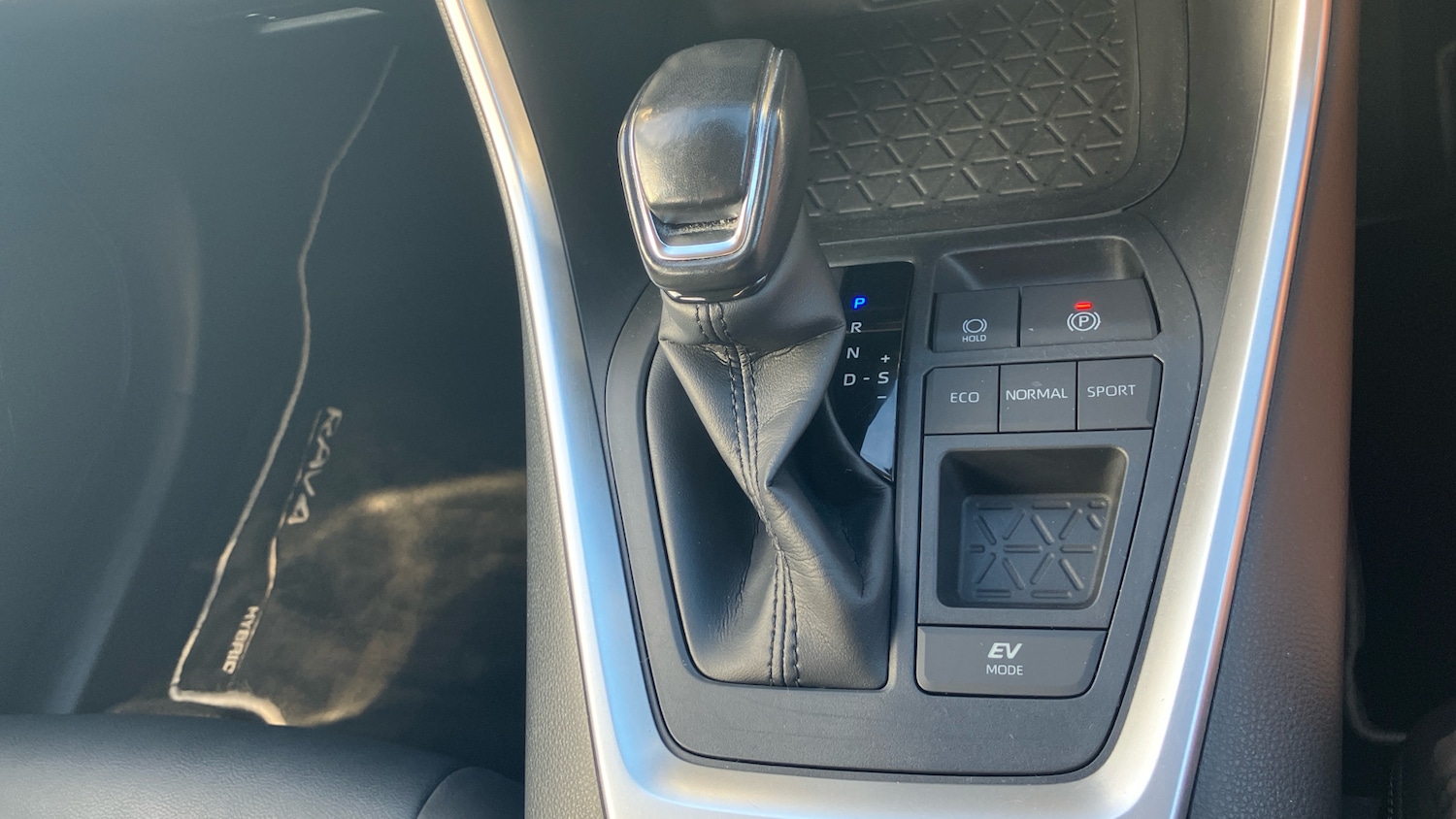 Used Toyota RAV4 2021 for sale - 76391666: Photo 38