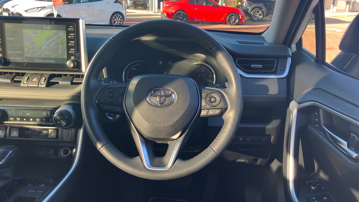 Used Toyota RAV4 2021 for sale - 76391666: Photo 8