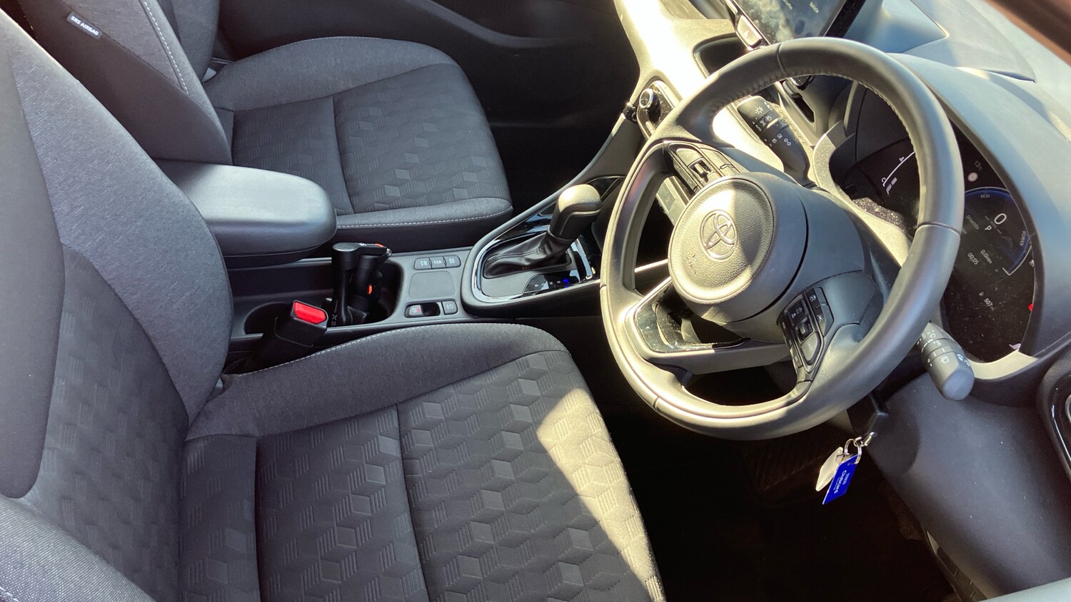 Used Toyota Yaris 2025 for sale - 76346803: Photo 11