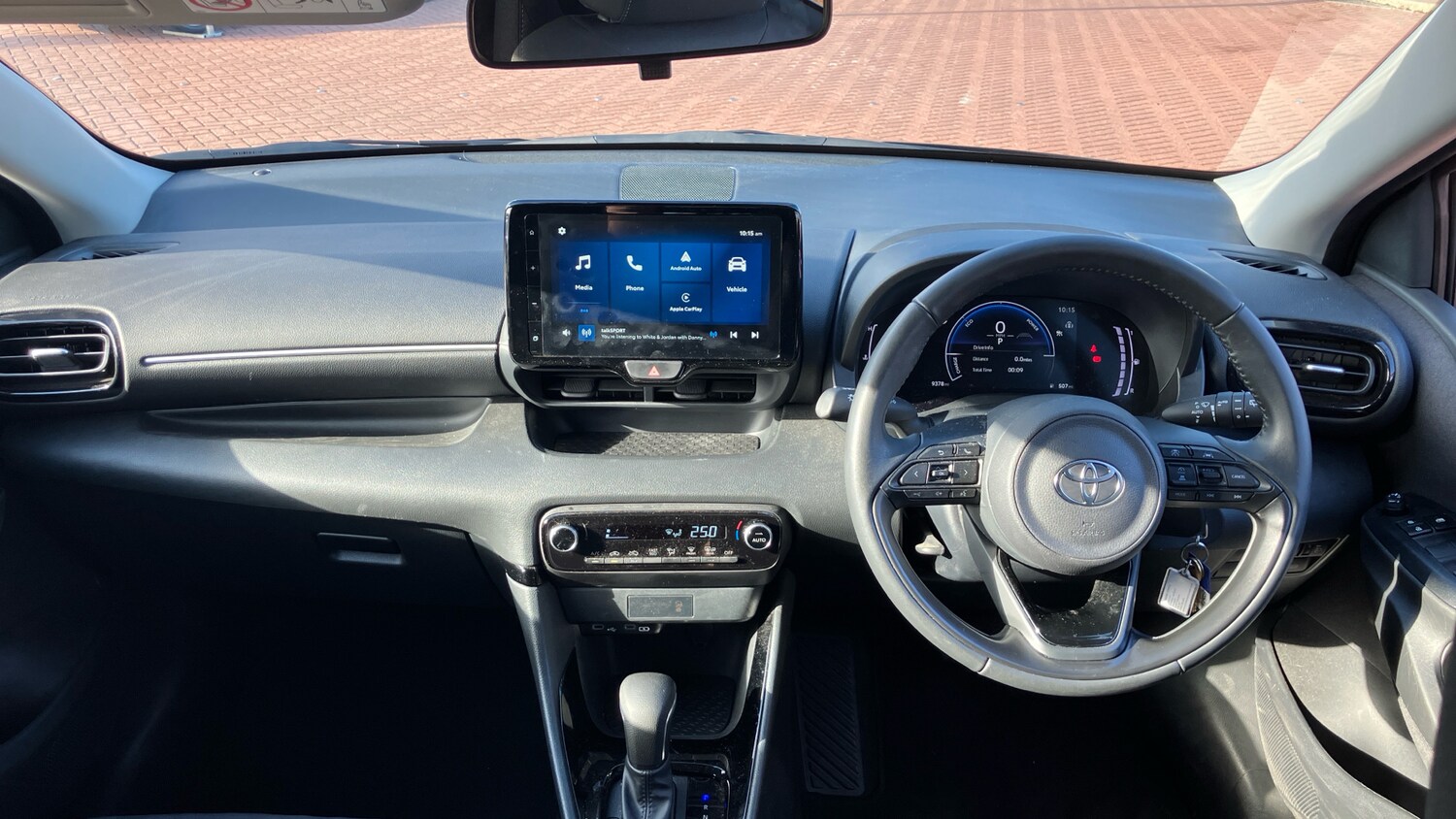 Used Toyota Yaris 2025 for sale - 76346803: Photo 35