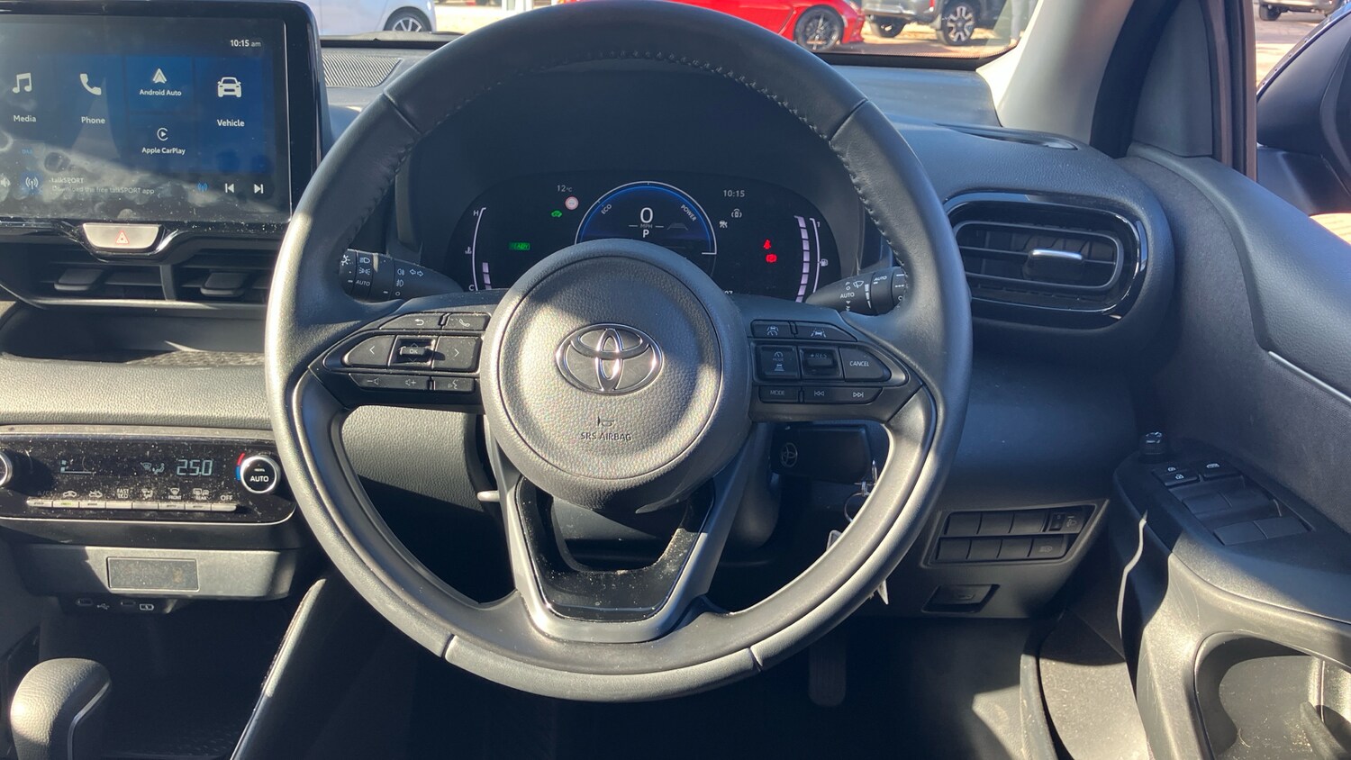 Used Toyota Yaris 2025 for sale - 76346803: Photo 8