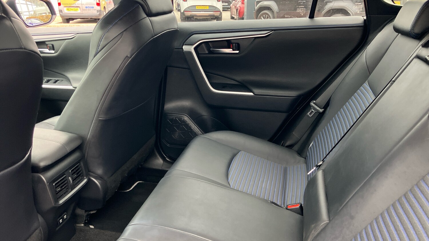 Used Toyota RAV4 2021 for sale - 76243522: Photo 13