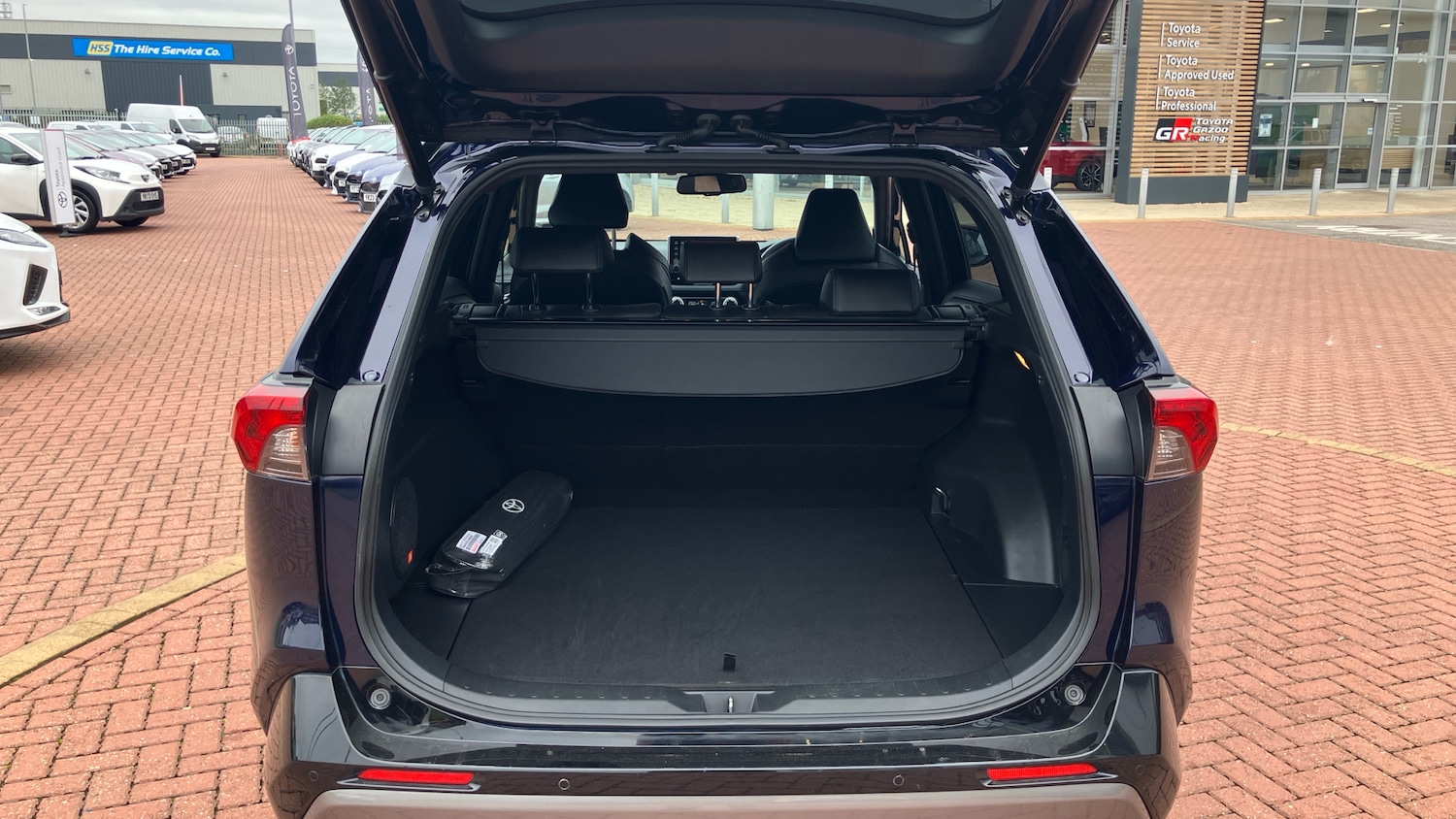 Used Toyota RAV4 2021 for sale - 76243522: Photo 14