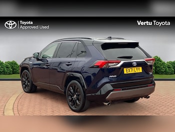 Used Toyota RAV4 2021 for sale - 76243522: Photo 4