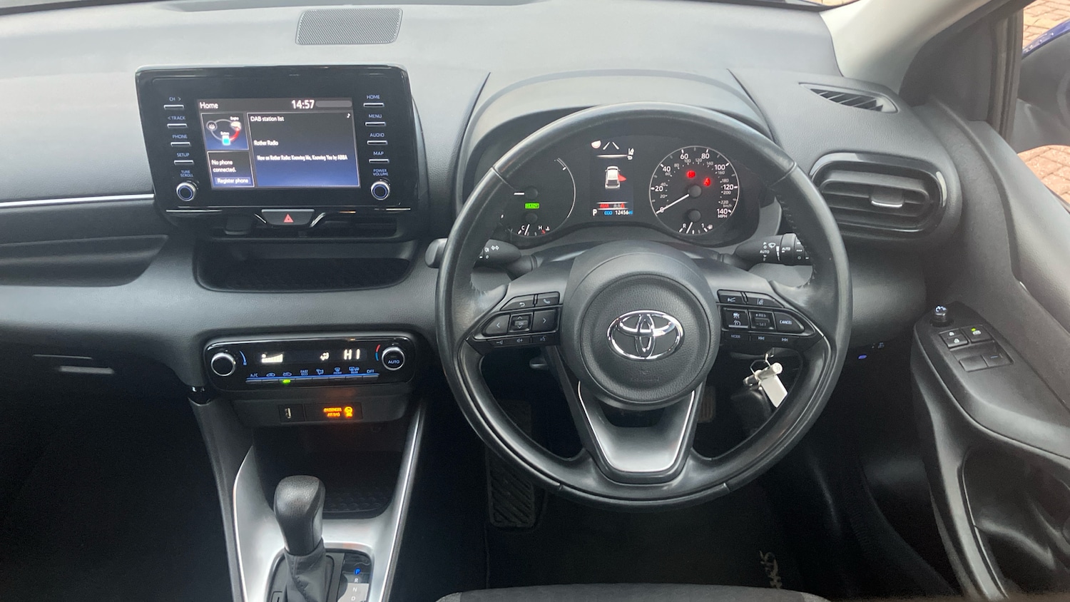 Used Toyota Yaris 2022 for sale - 77087280: Photo 6