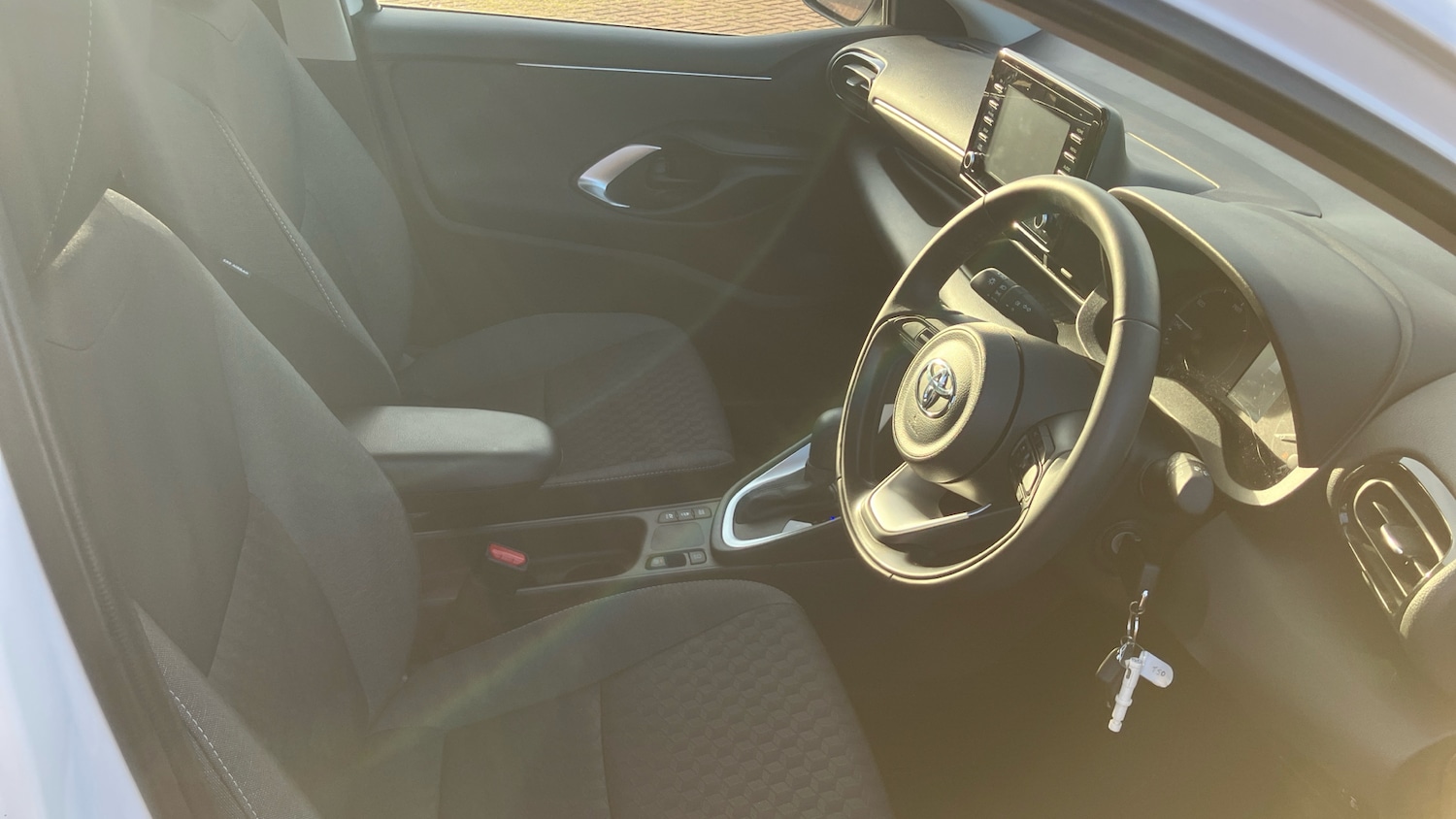 Used Toyota Yaris 2024 for sale - 77300298: Photo 11