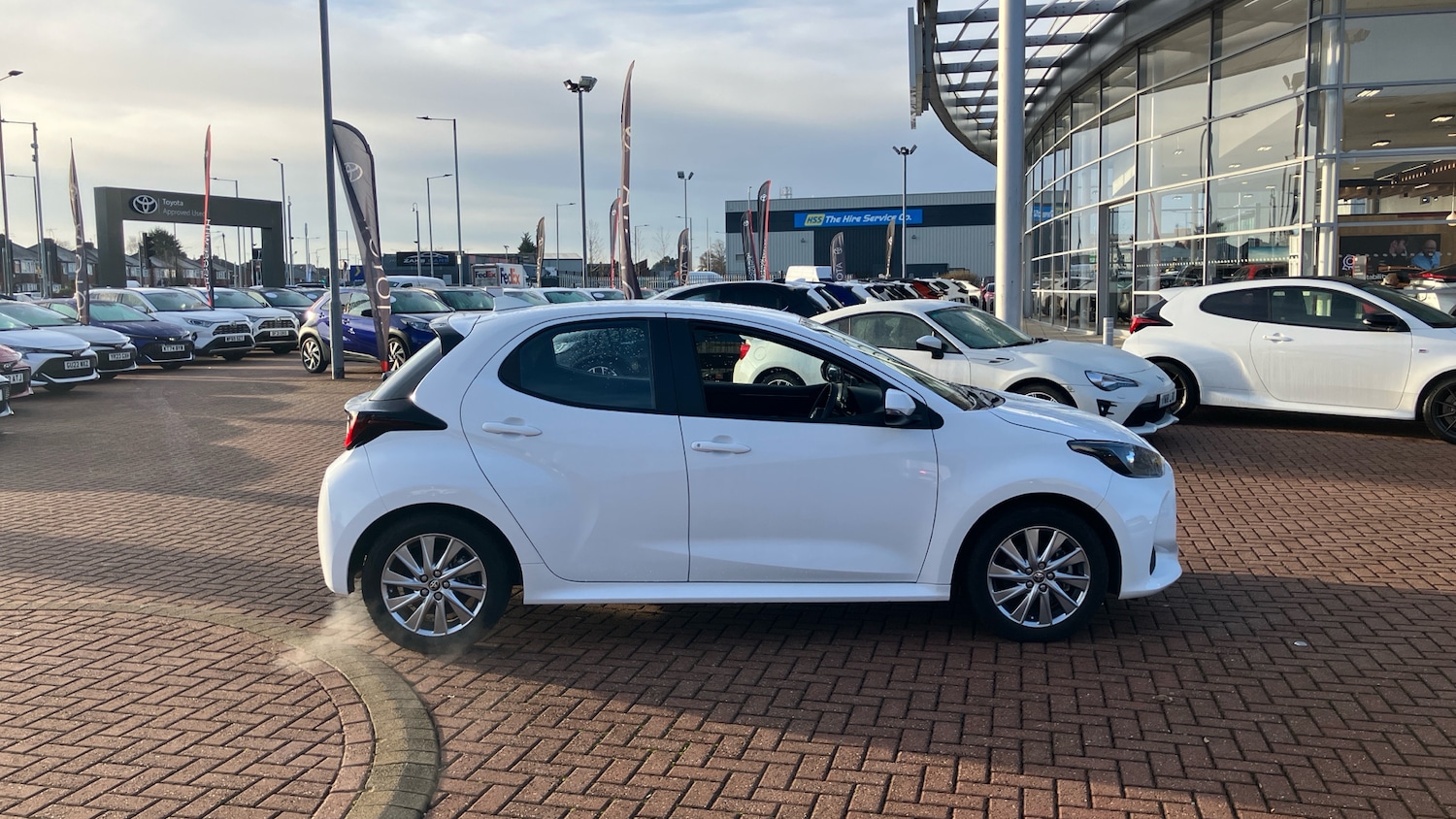 Used Toyota Yaris 2024 for sale - 77300298: Photo 16