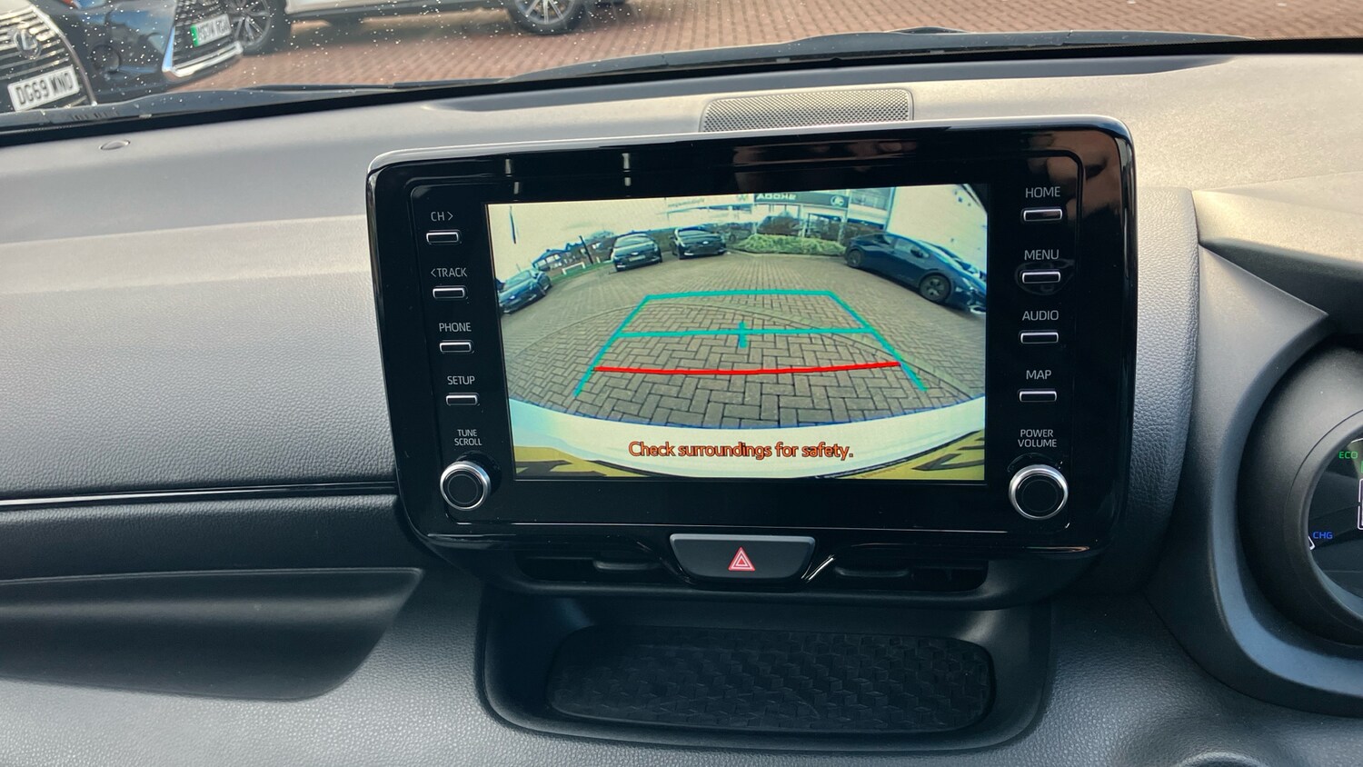 Used Toyota Yaris 2024 for sale - 77915382: Photo 27