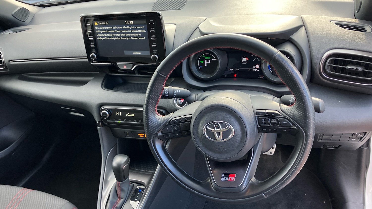 Used Toyota Yaris 2024 for sale - 77915382: Photo 5