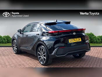 Used Toyota C-HR 2024 for sale - 78510572: Photo