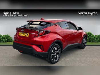 Used Toyota C-HR 2021 for sale - 78136502: Photo