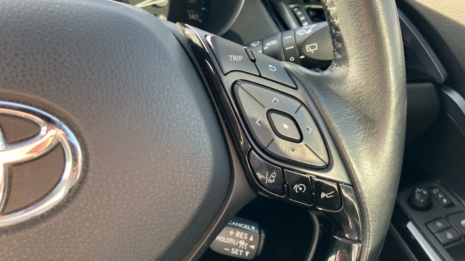 Used Toyota C-HR 2021 for sale - 78136502: Photo 34