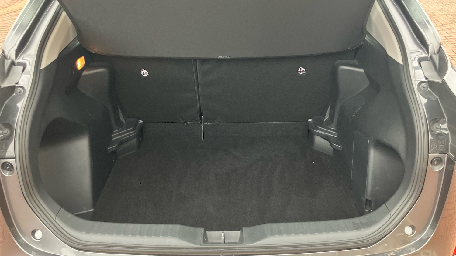 Used Toyota Yaris Cross 2023 for sale - 76979689: Photo 14