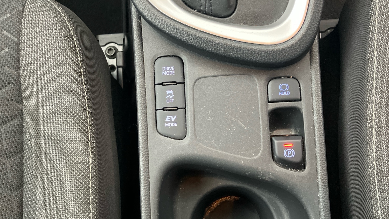 Used Toyota Yaris Cross 2023 for sale - 76979689: Photo 34