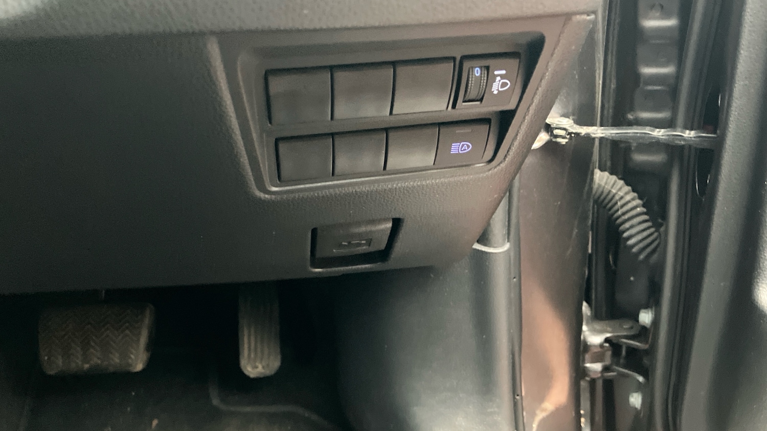 Used Toyota Yaris Cross 2023 for sale - 76979689: Photo 40