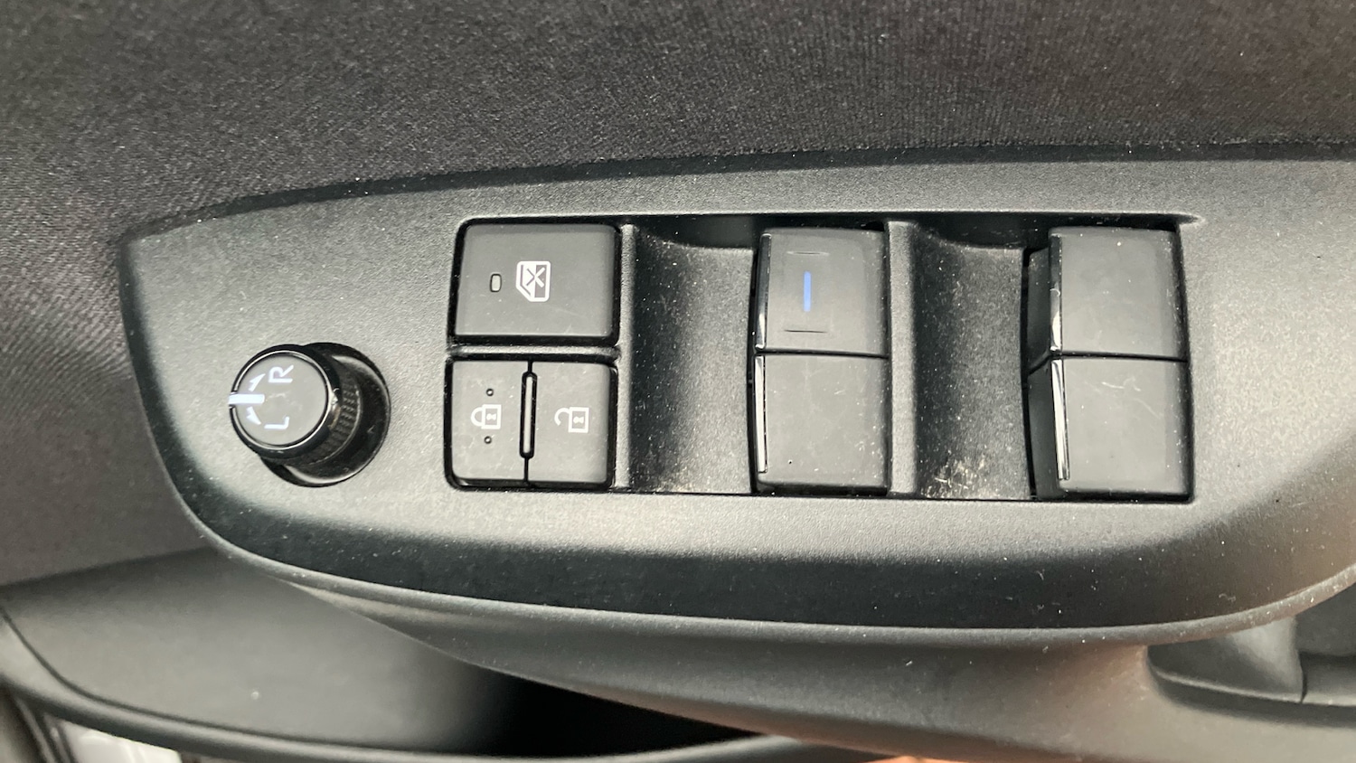 Used Toyota Yaris Cross 2023 for sale - 76979689: Photo 41