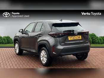 Used Toyota Yaris Cross 2023 for sale - 76979689: Photo