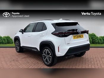 Used Toyota Yaris Cross 2024 for sale - 78094953: Photo