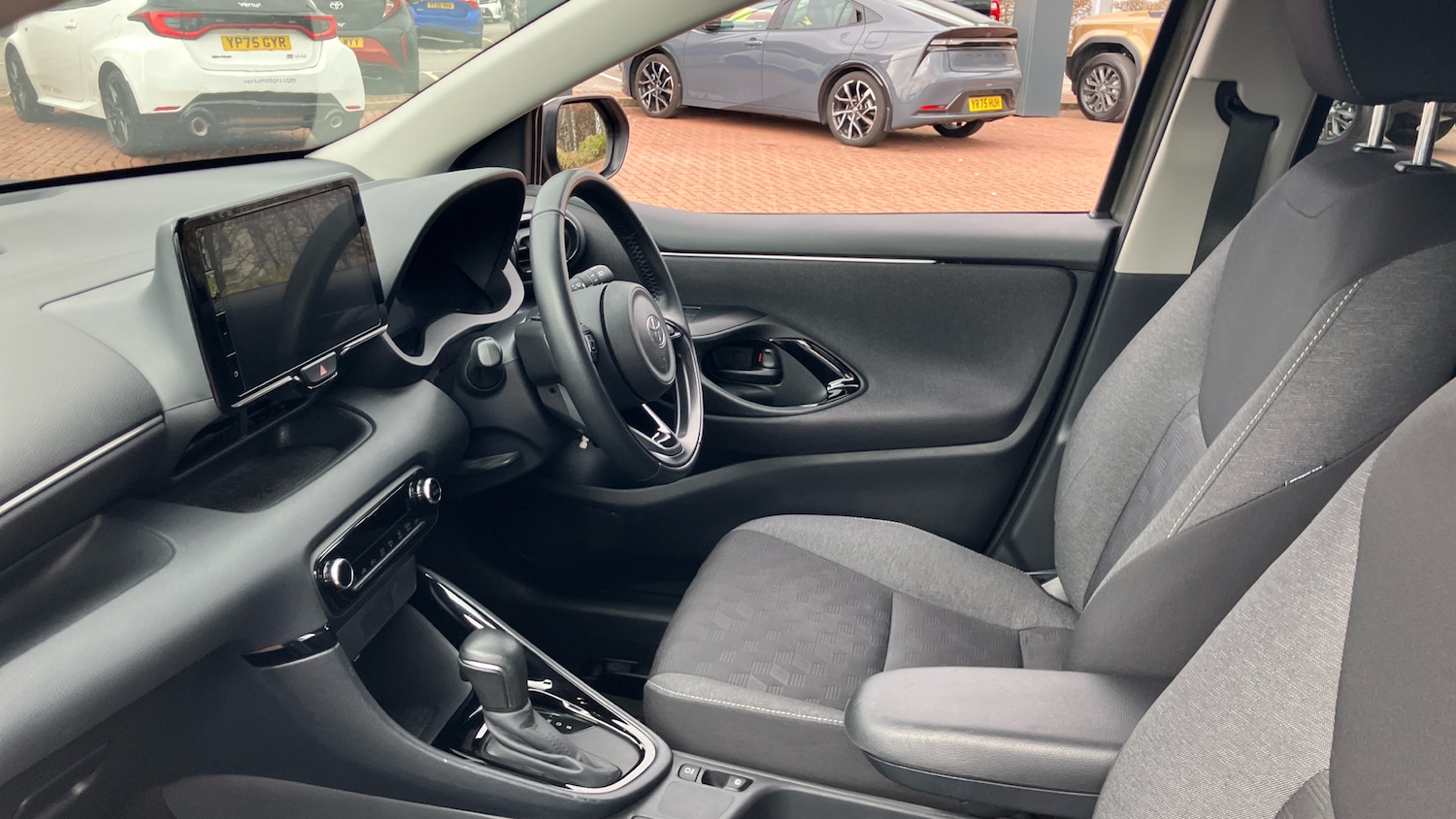 Used Toyota Yaris 2024 for sale - 77901471: Photo 10