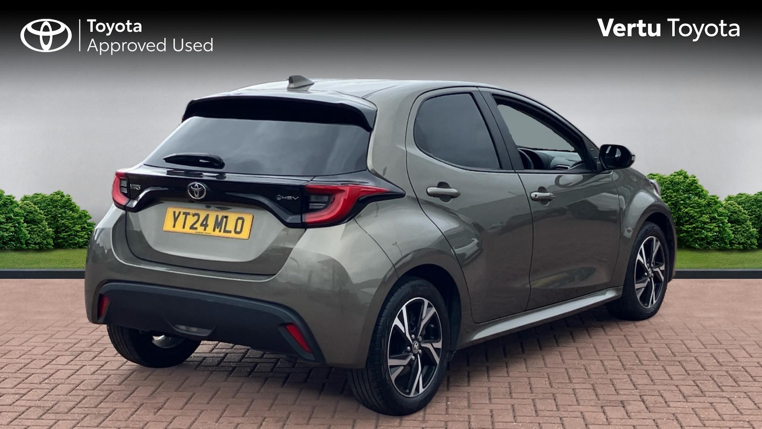 Used Toyota Yaris 2024 for sale - 77901471: Photo 2