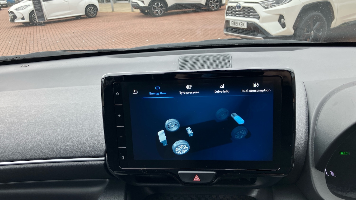 Used Toyota Yaris 2024 for sale - 77901471: Photo 24