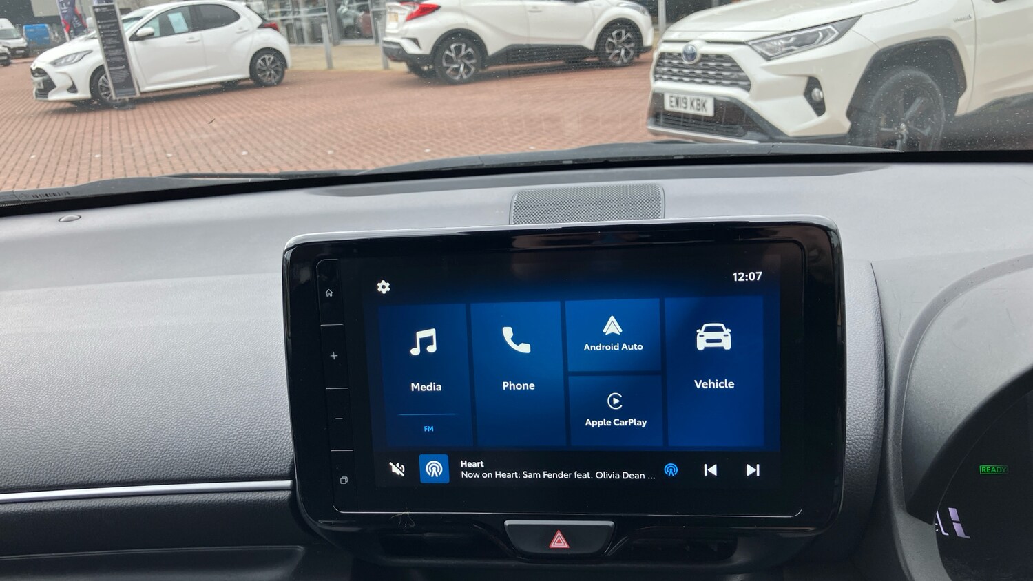 Used Toyota Yaris 2024 for sale - 77901471: Photo 25