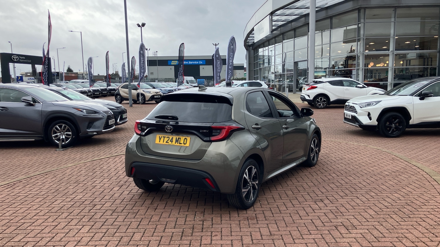 Used Toyota Yaris 2024 for sale - 77901471: Photo 29